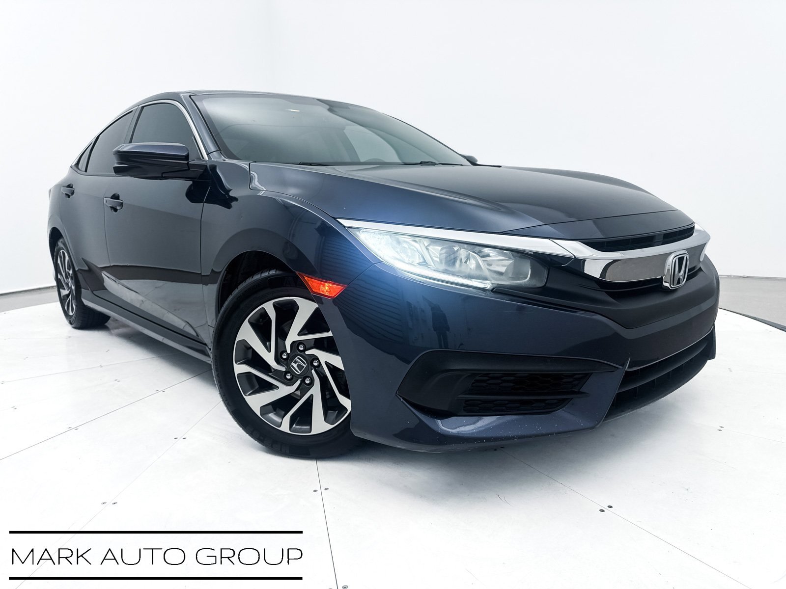 Used 2018 Honda Civic EX video 1