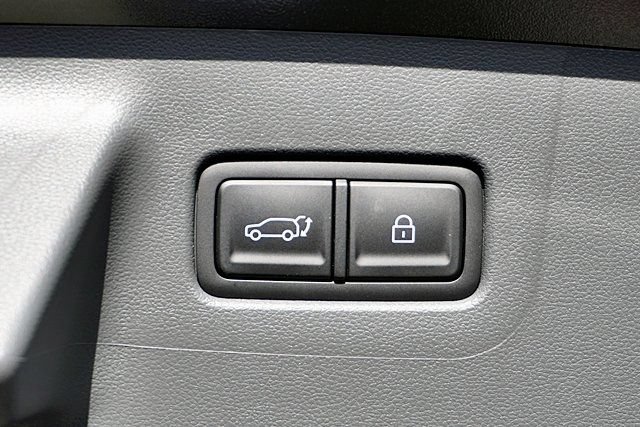 New 2026 Hyundai Santa Fe SEL FWD image 17