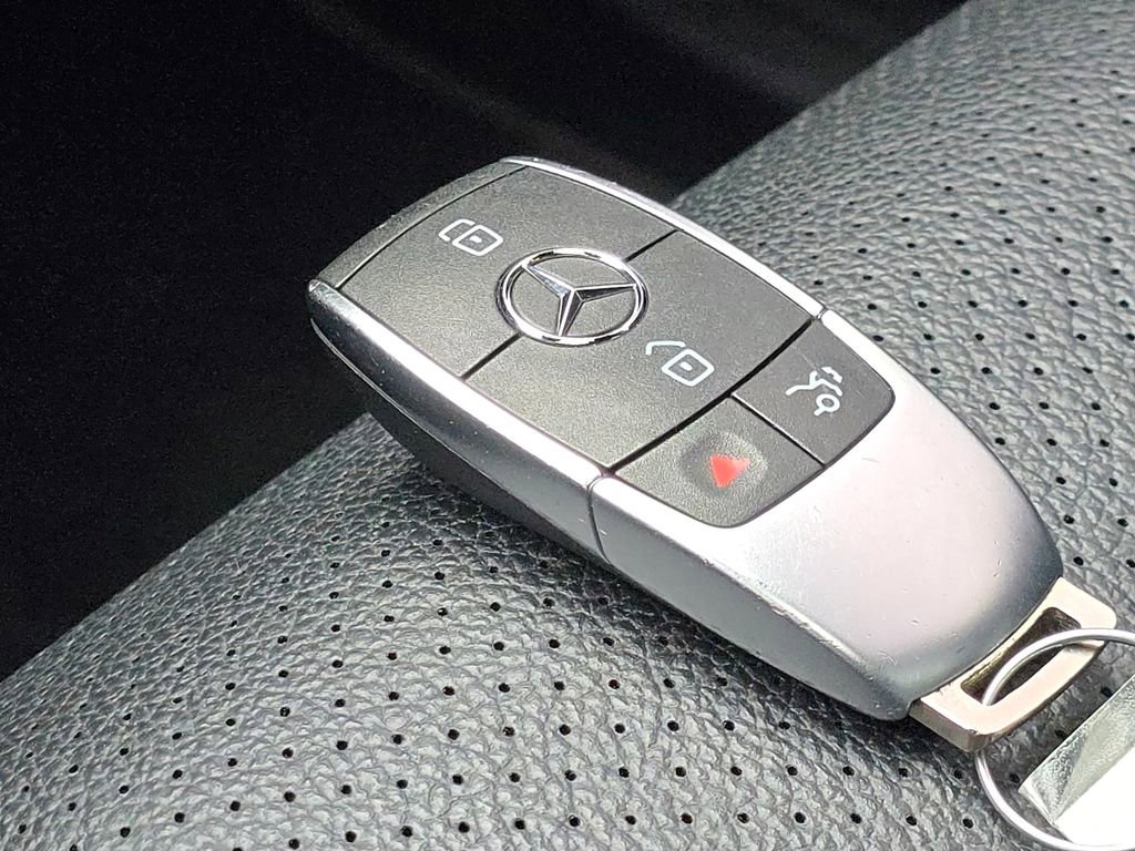 Used 2020 Mercedes-Benz GLE 350 4MATIC image 34