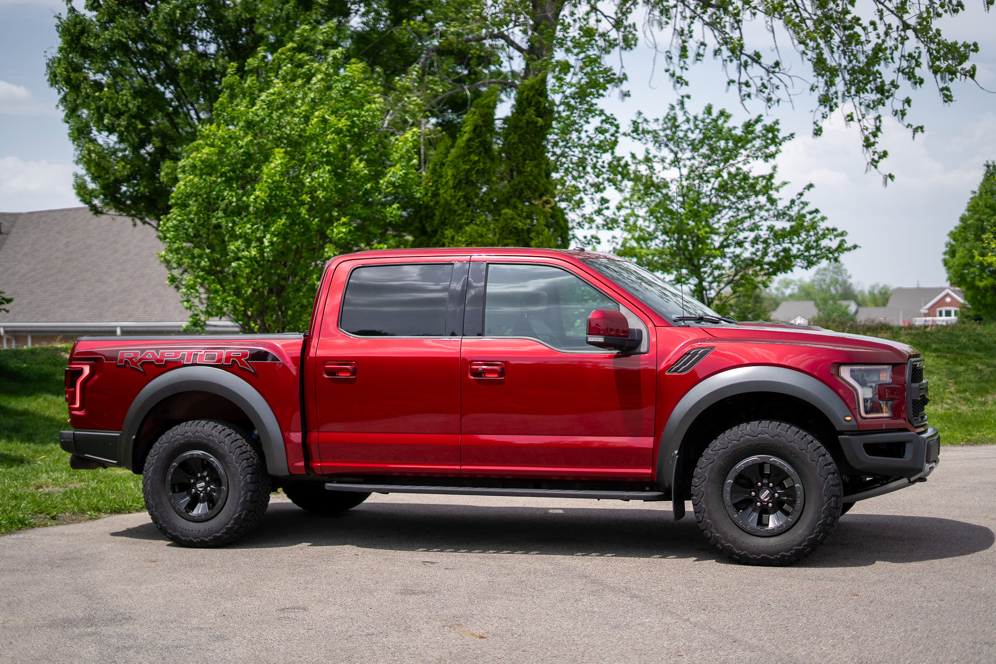 Used 2018 Ford F150 Raptor w/ Equipment Group 802A Luxury AWD/4WD image 4