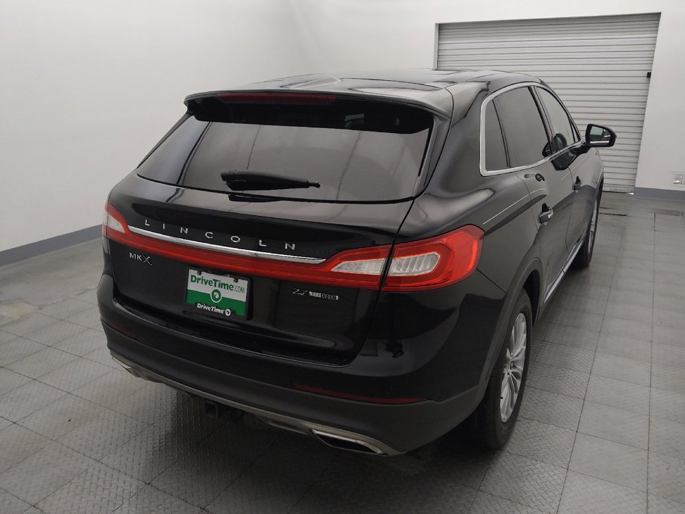 Used 2016 Lincoln MKX Select FWD image 7