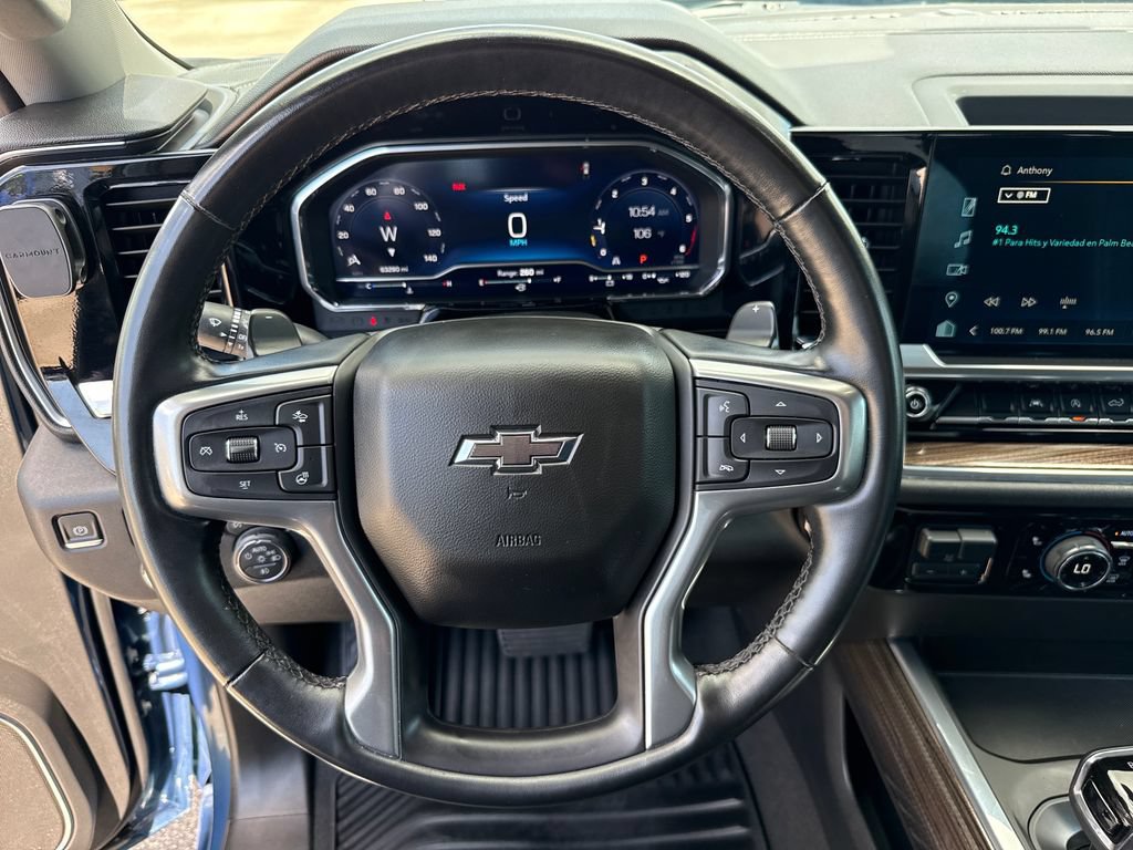 Used 2024 Chevrolet Silverado 1500 RST w/ Convenience Package II RWD image 16