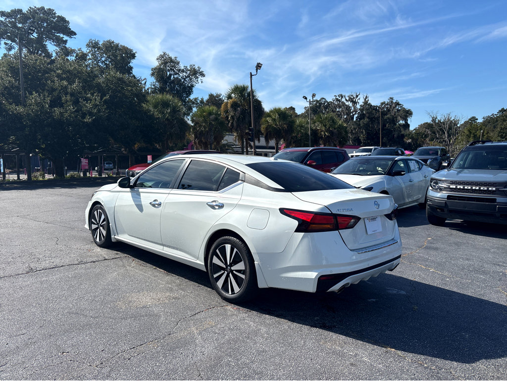 Used 2021 Nissan Altima 2.5 SV w/ SV Premium Package image 27