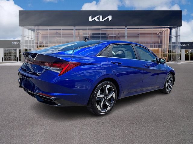 Used 2023 Hyundai Elantra Limited FWD image 6