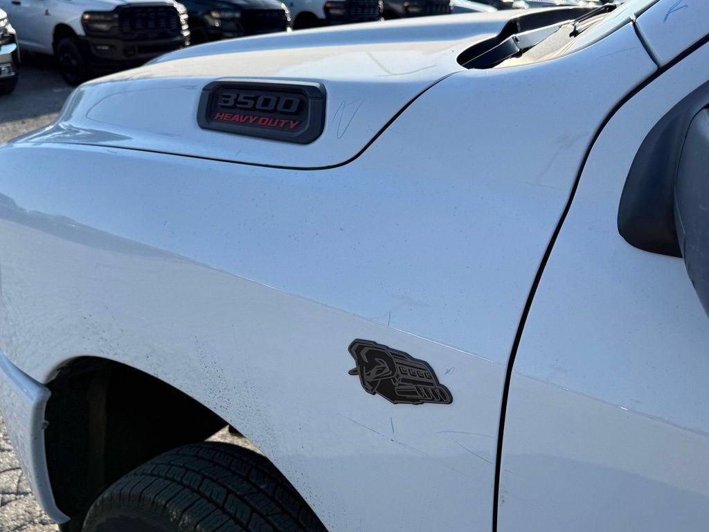 New 2027 RAM 3500 Big Horn AWD/4WD image 11