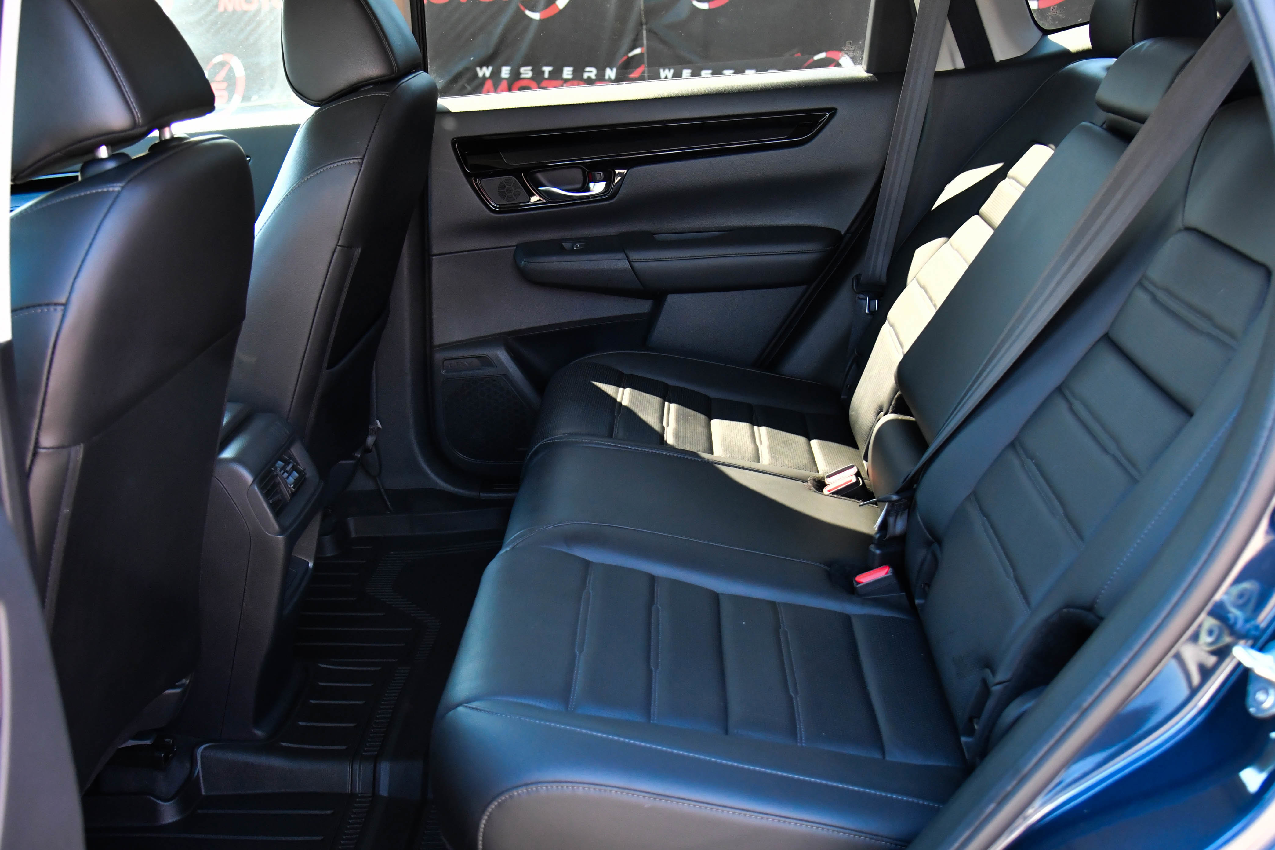 Used 2024 Honda CR-V EX-L image 38