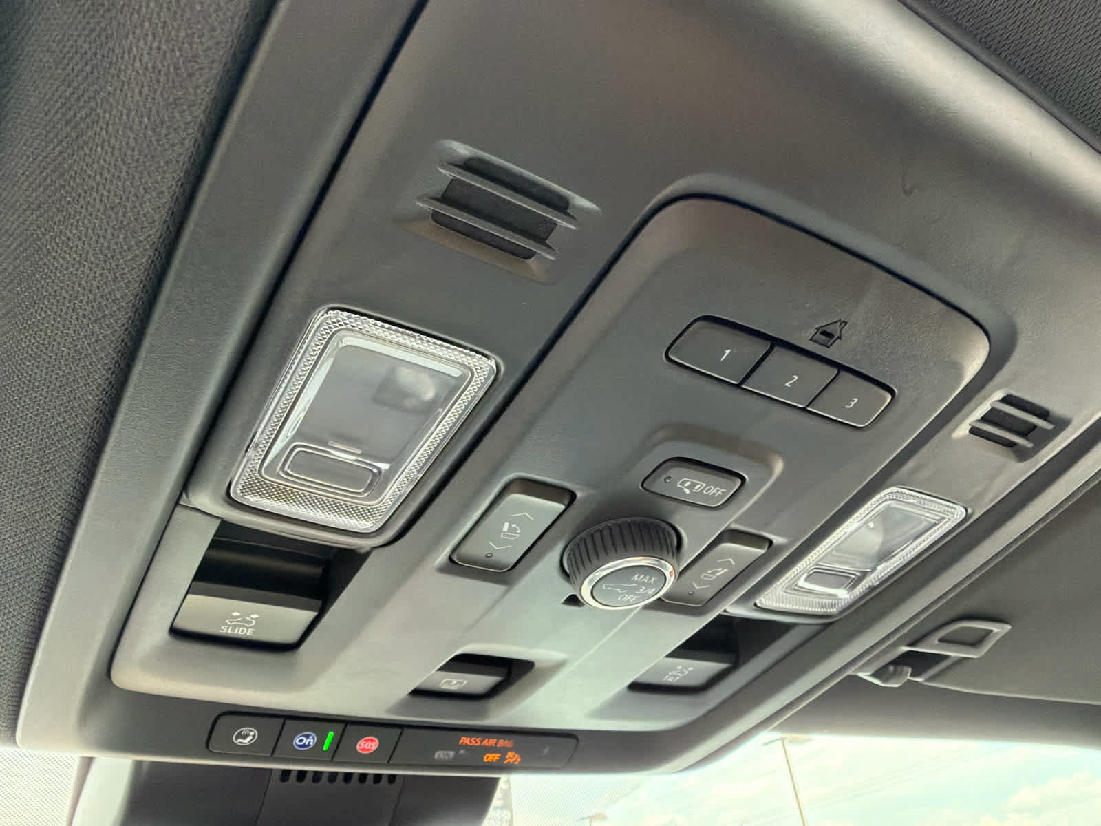 Used 2024 GMC Yukon XL AT4 w/ Max Trailering Package AWD/4WD image 23
