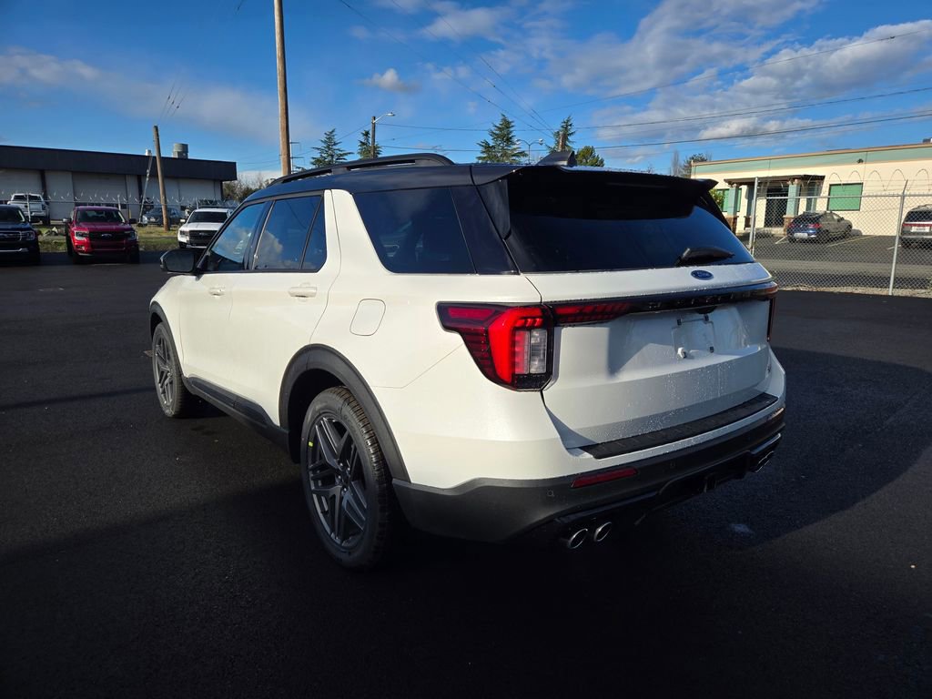 New 2026 Ford Explorer ST image 6