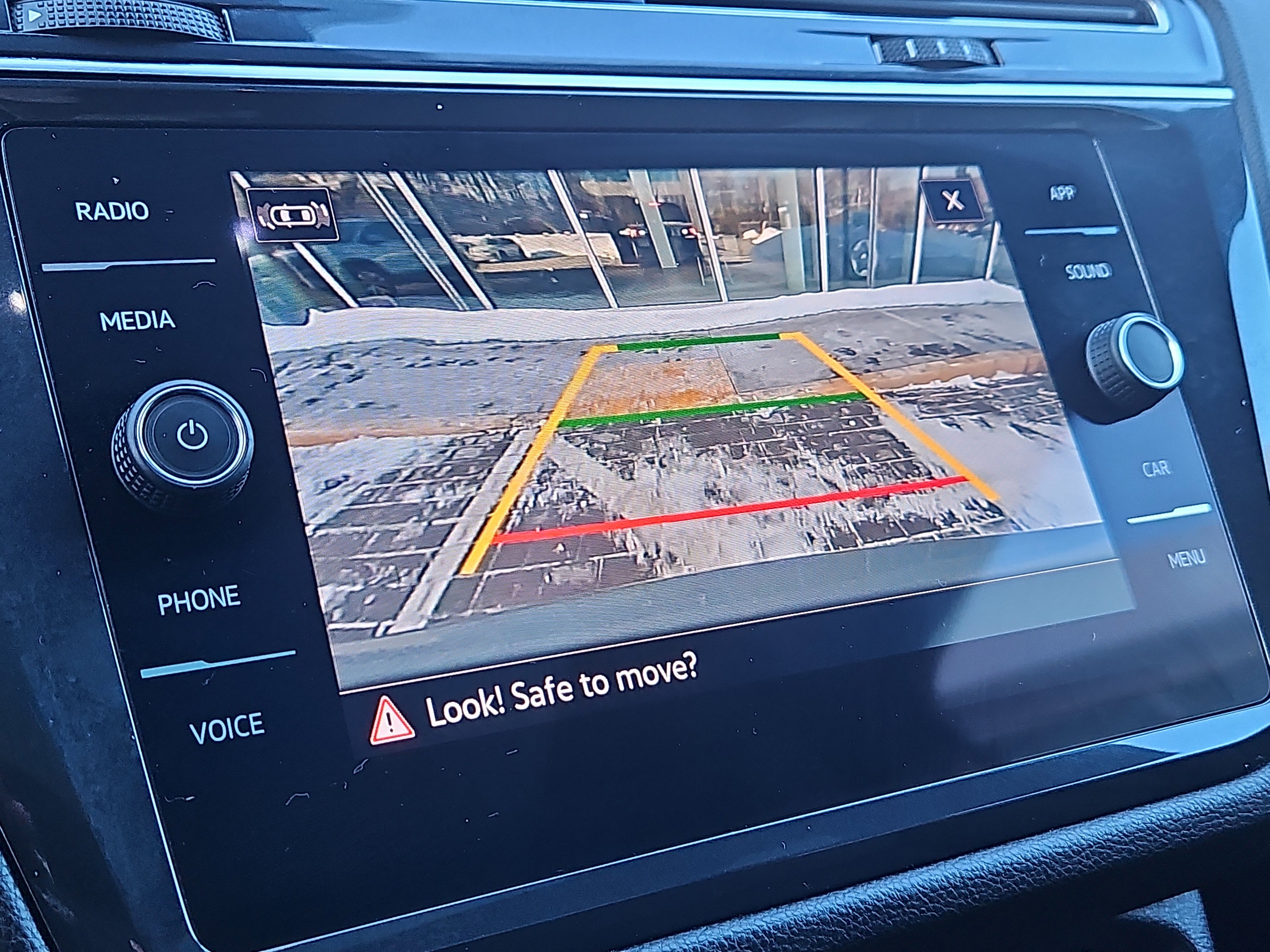 Certified 2023 Volkswagen Tiguan SE R-Line image 11