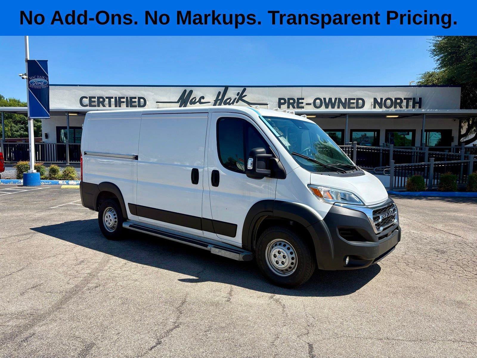 Used 2025 RAM ProMaster 2500 w/ U-Haul Equipment Group FWD image 1