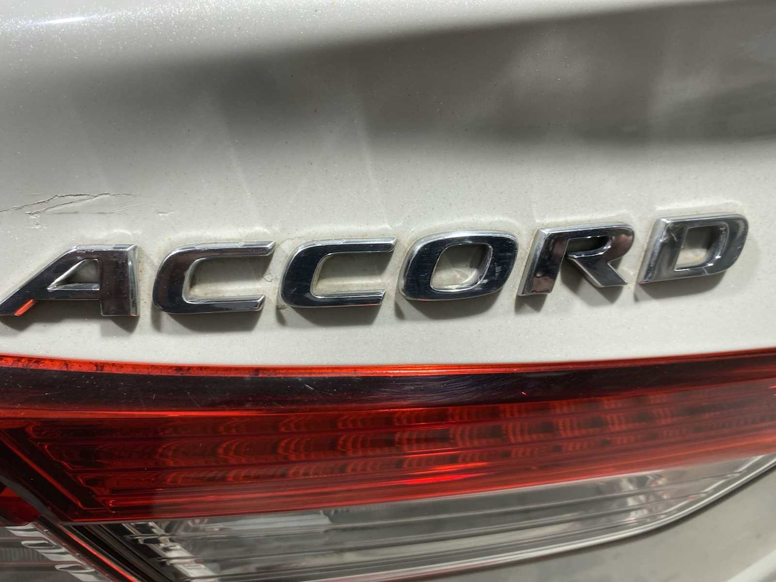 Used 2019 Honda Accord Sport image 7