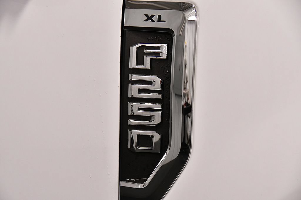 Used 2022 Ford F250 XL w/ Power Equipment Group AWD/4WD image 10