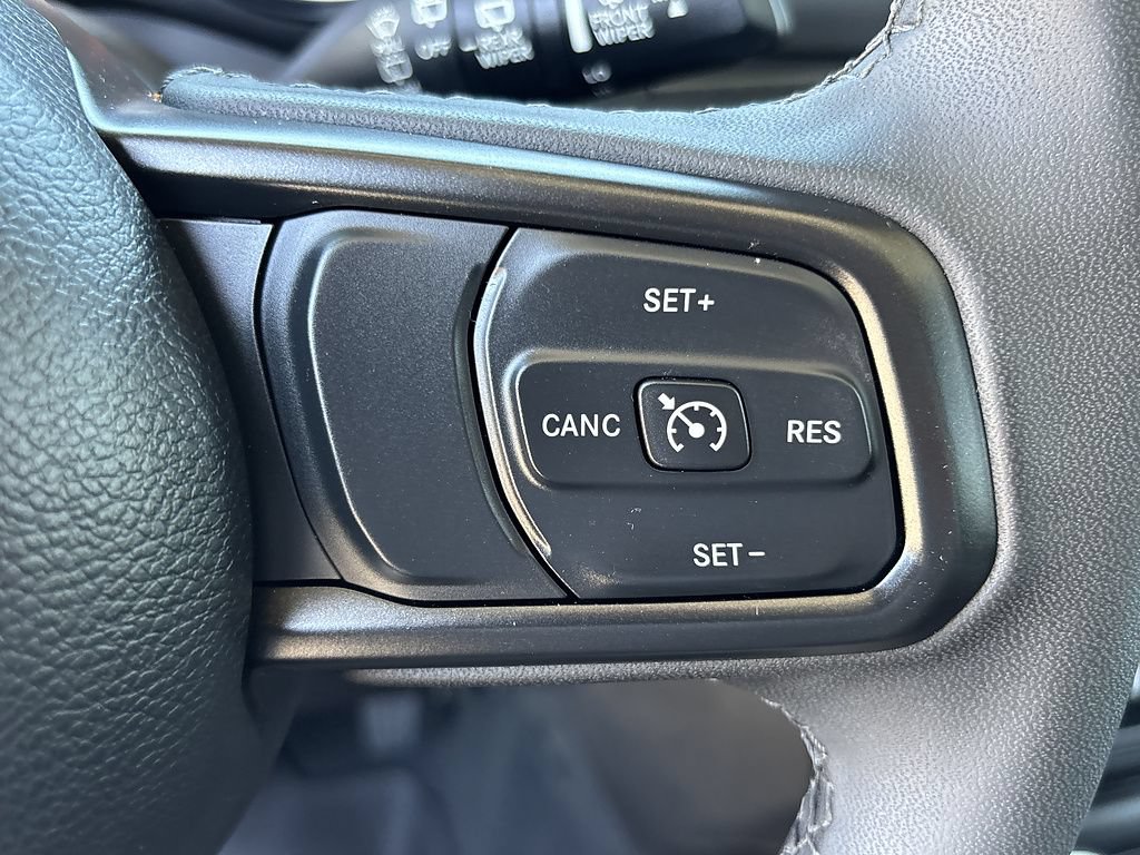 Used 2023 Jeep Wrangler Unlimited Sport AWD/4WD image 14