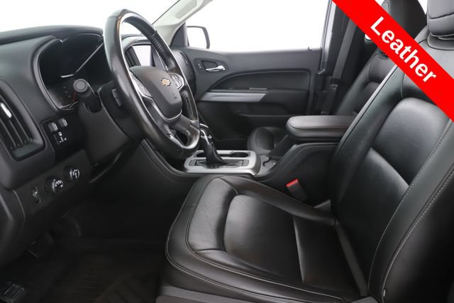 Used 2022 Chevrolet Colorado ZR2 w/ ZR2 Dusk Special Edition AWD/4WD image 16