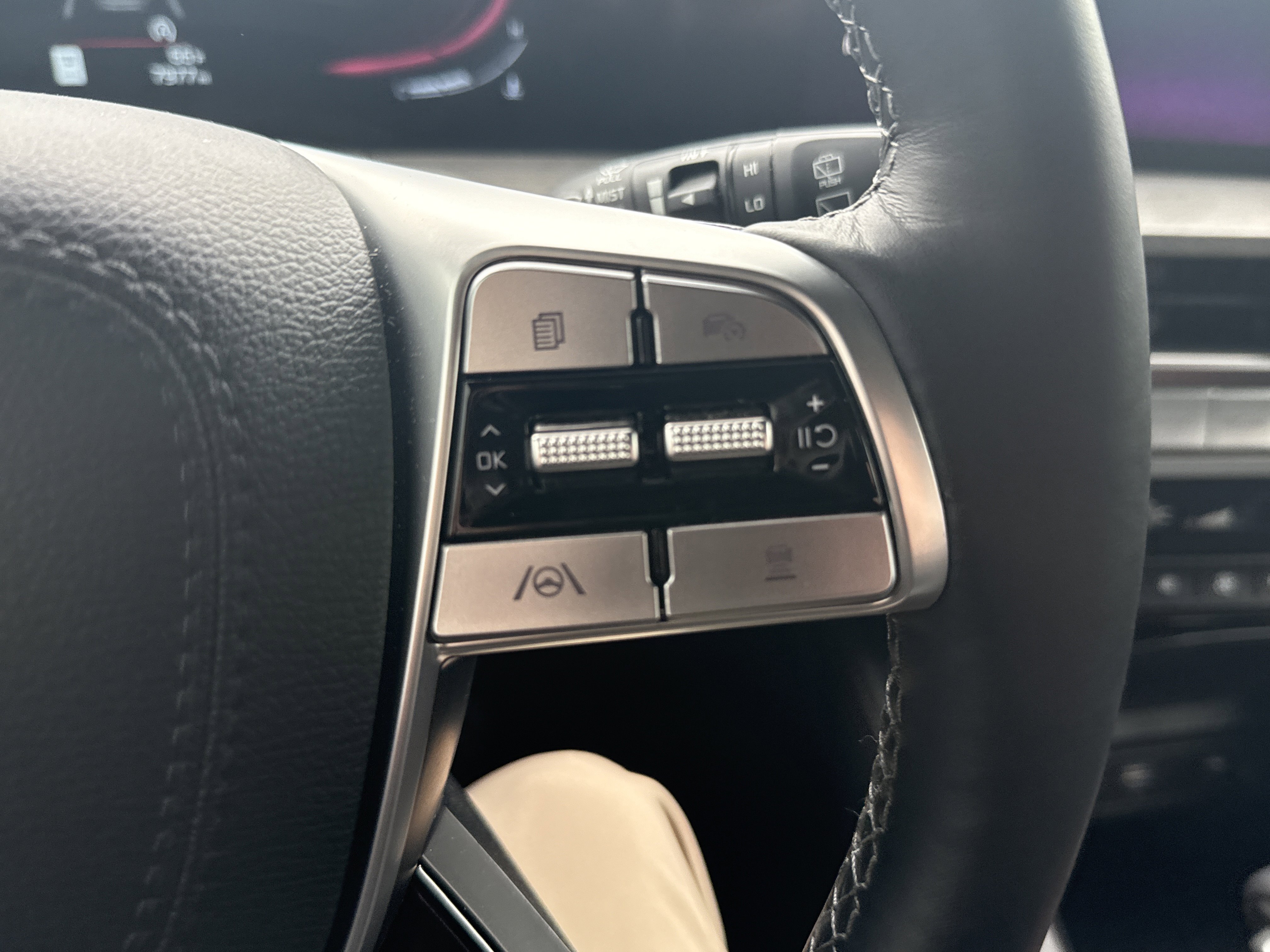 Used 2025 Kia Telluride EX X-Line image 22