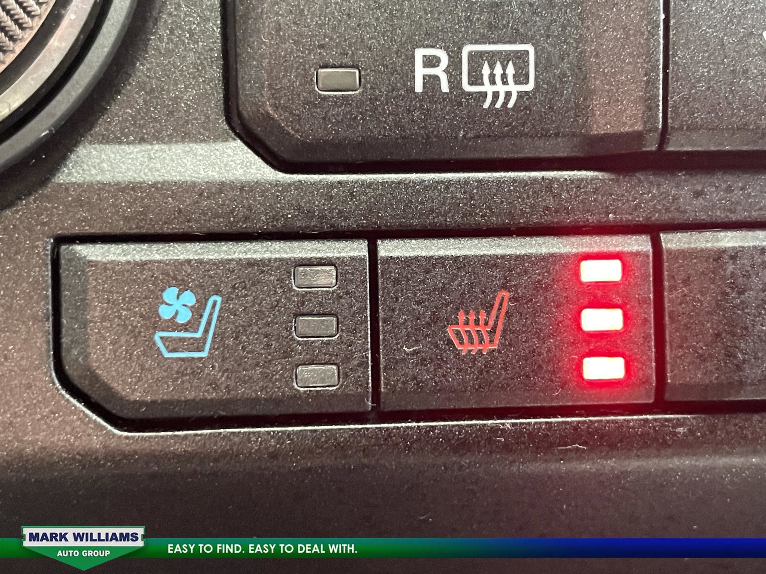 Used 2018 Ford F150 Raptor w/ Equipment Group 802A Luxury image 31