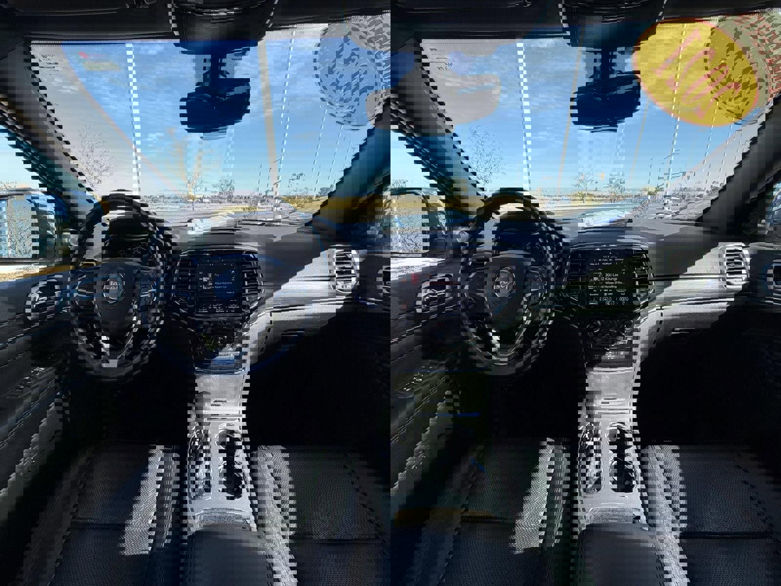 Used 2021 Jeep Grand Cherokee Limited w/ Luxury Group II image 22