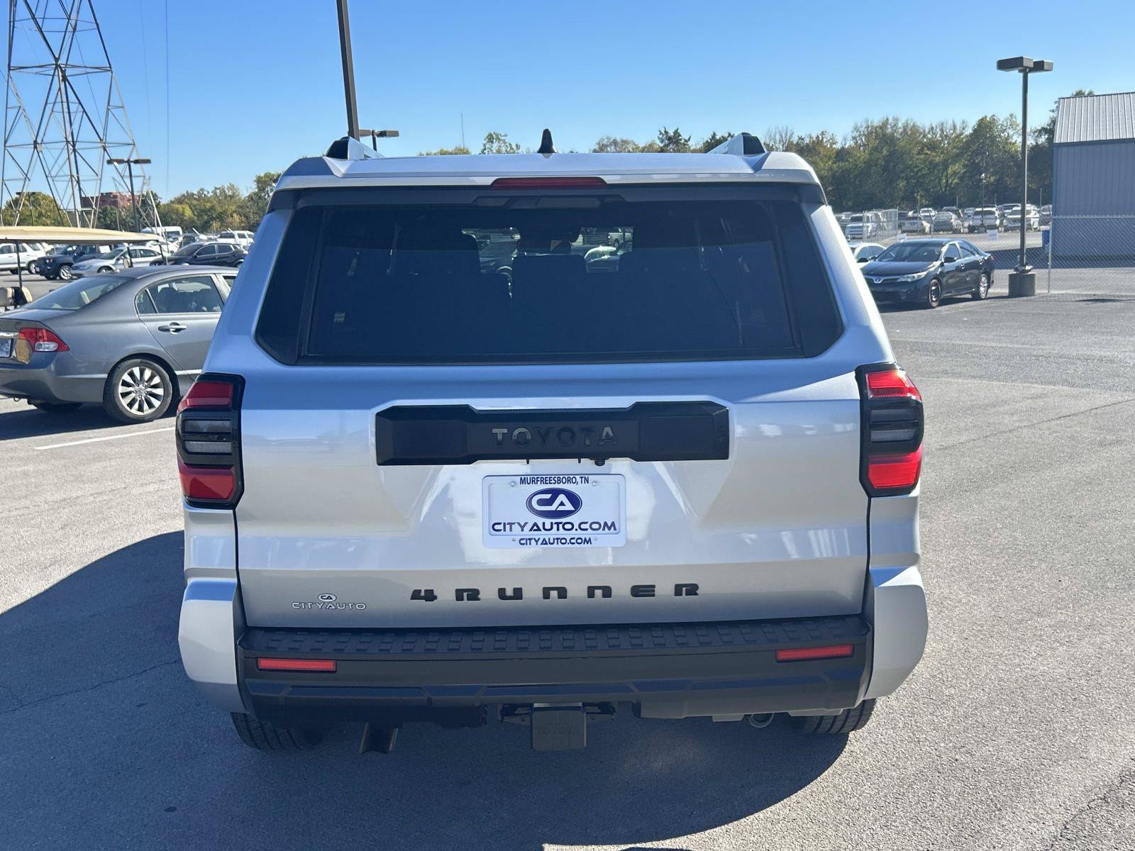 Used 2025 Toyota 4Runner SR5 AWD/4WD image 4