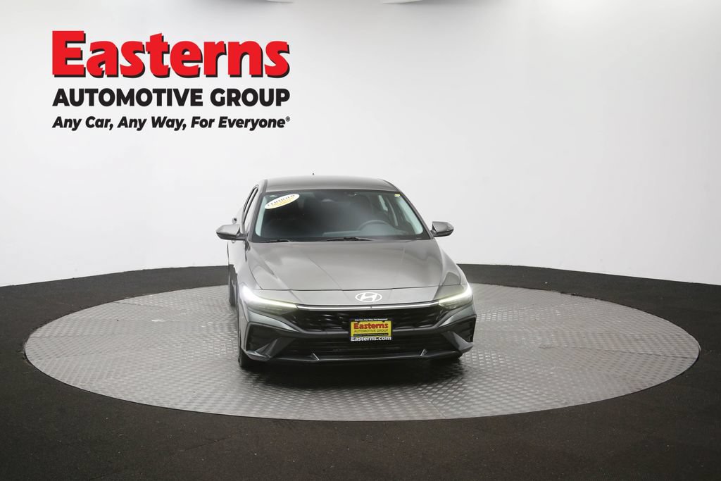 Used 2024 Hyundai Elantra SEL FWD image 50