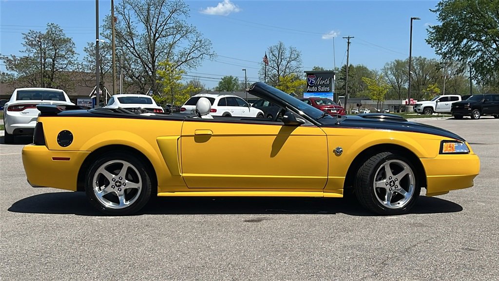 Used 2004 Ford Mustang GT image 5