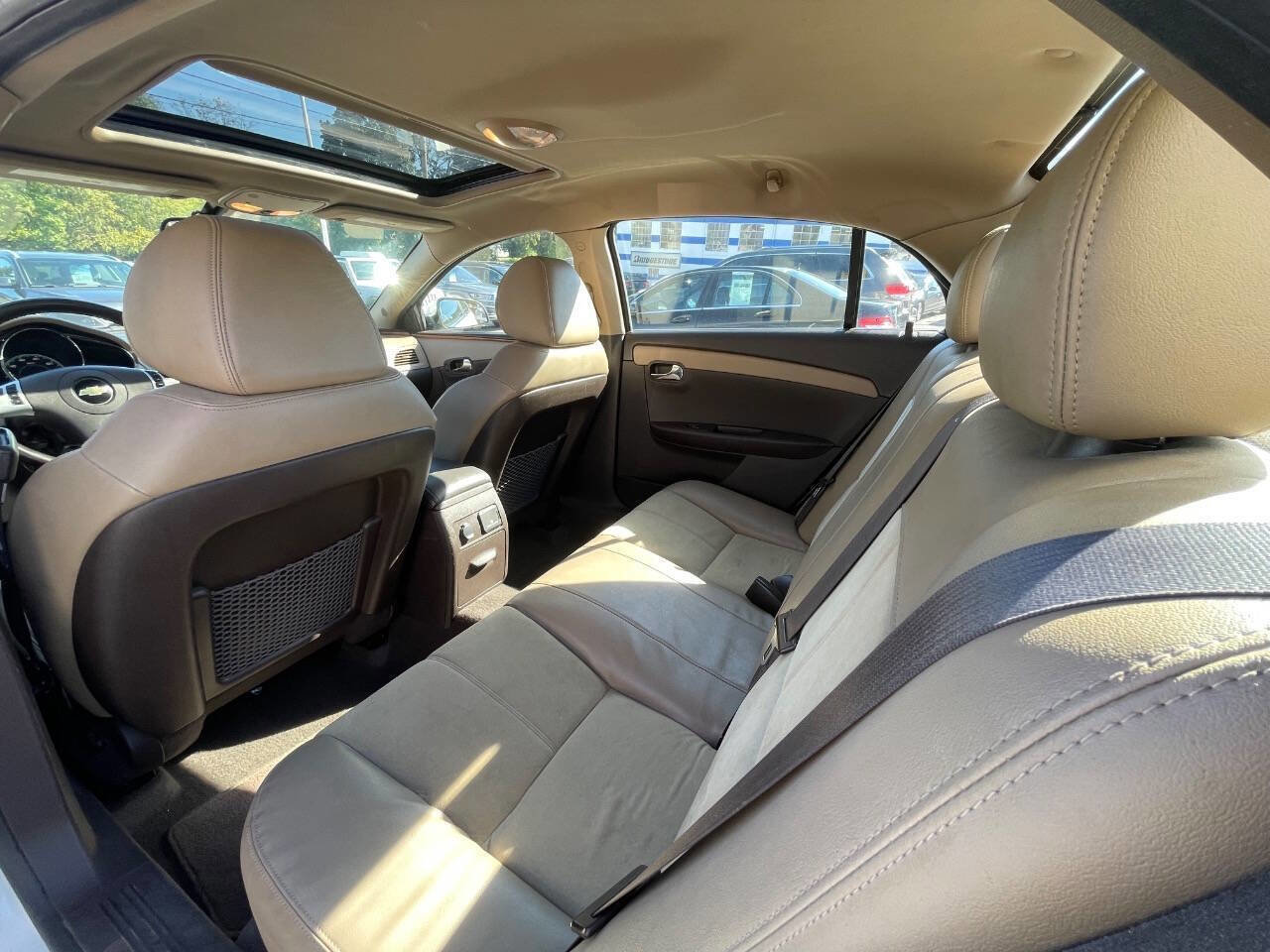 Used 2012 Chevrolet Malibu LT w/ Sunroof Package image 24