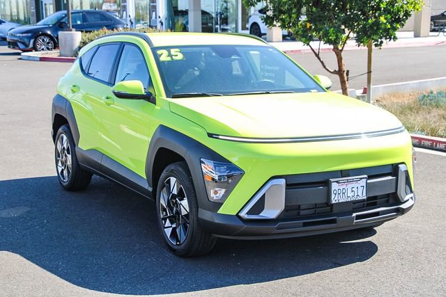 Certified 2025 Hyundai Kona SEL image 6