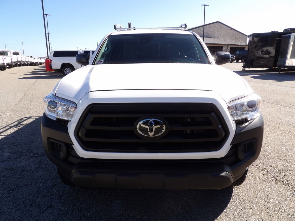 Used 2022 Toyota Tacoma SR image 12