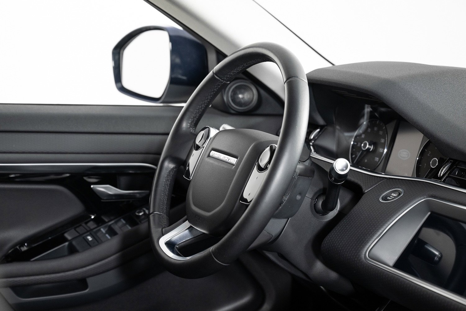 Used 2020 Land Rover Range Rover Evoque S image 24