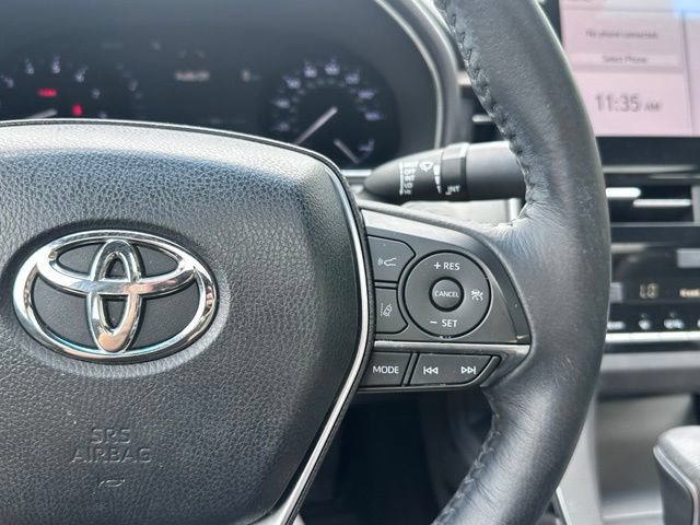 Used 2019 Toyota Avalon XLE w/ Moonroof Package FWD image 22