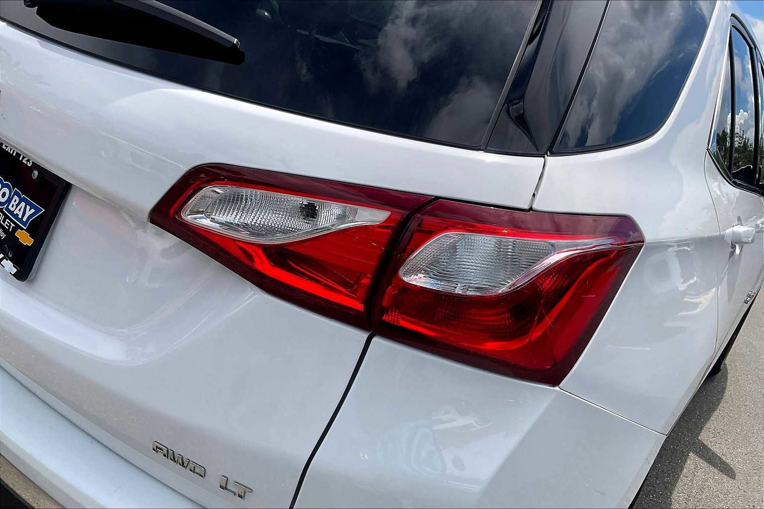 Used 2020 Chevrolet Equinox LT image 28