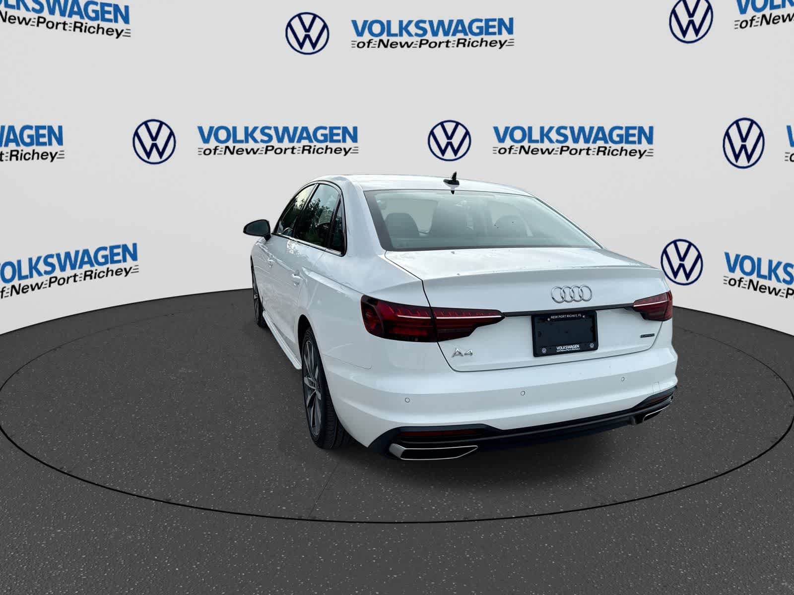 Used 2023 Audi A4 2.0T Premium Plus AWD/4WD image 12