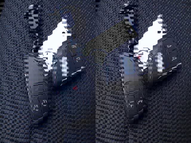 Used 2024 Chevrolet Colorado LT w/ LT Convenience Package image 31