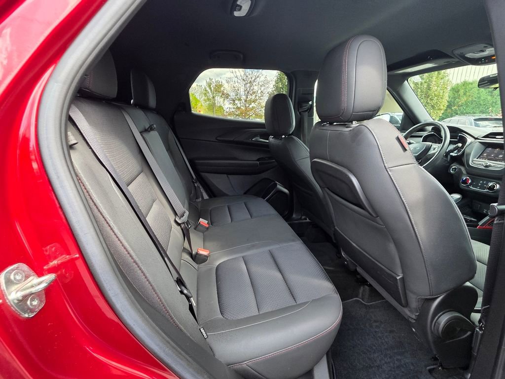 Used 2022 Chevrolet TrailBlazer RS image 39