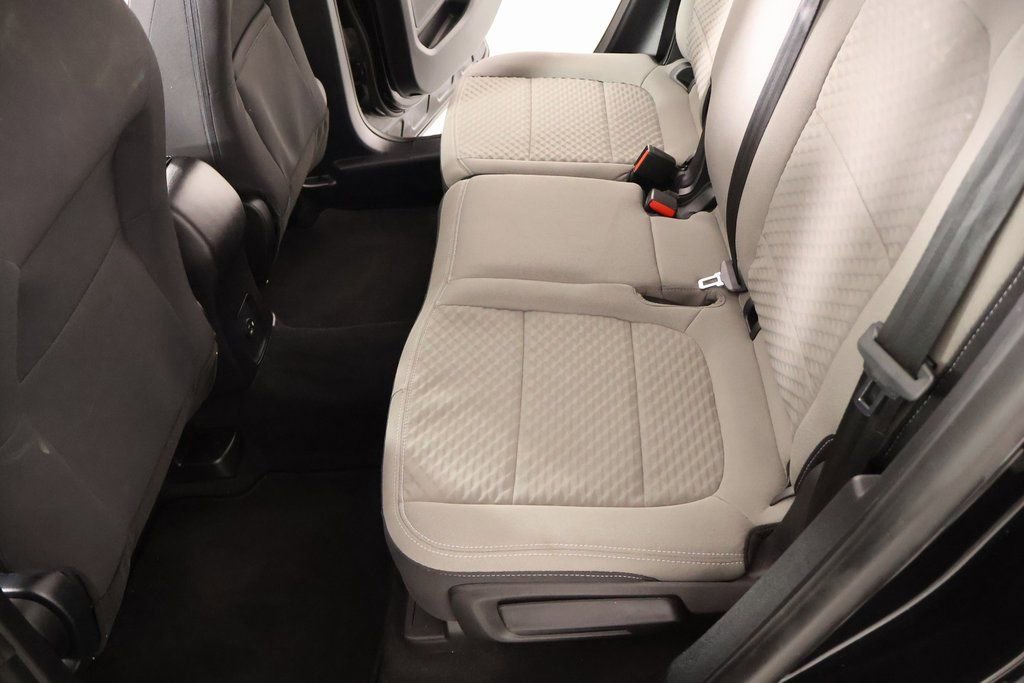 Used 2022 Ford Escape SE image 11