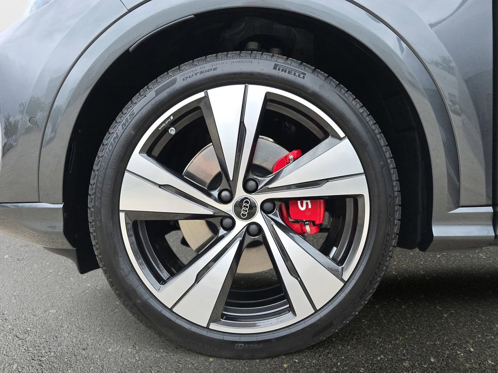 New 2026 Audi SQ5 Premium Plus image 33