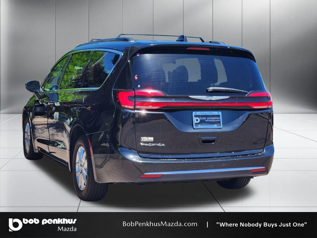 Used 2022 Chrysler Pacifica Touring-L FWD image 27