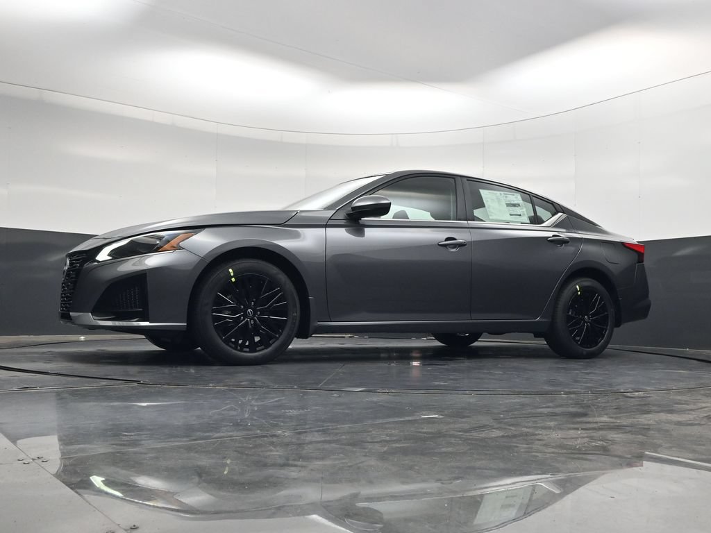 New 2026 Nissan Altima 2.5 SV AWD/4WD image 32