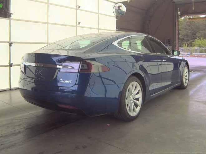 Used 2020 Tesla Model S Long Range Plus AWD/4WD image 3
