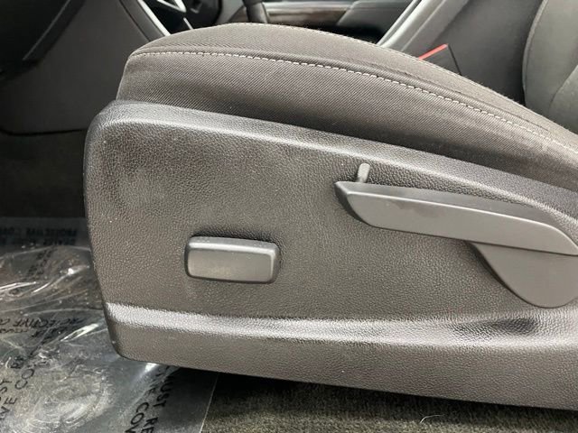 Certified 2016 GMC Canyon SLE image 9