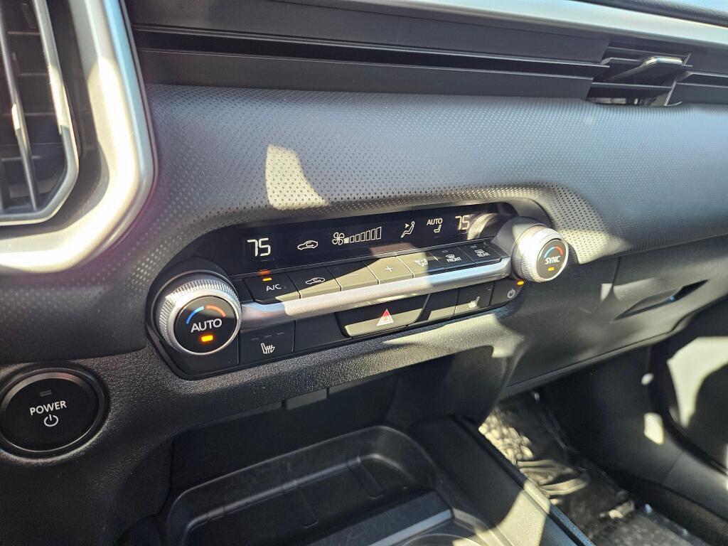 Certified 2025 MAZDA CX-50 2.5 Hybrid w/ Preferred Pkg image 24