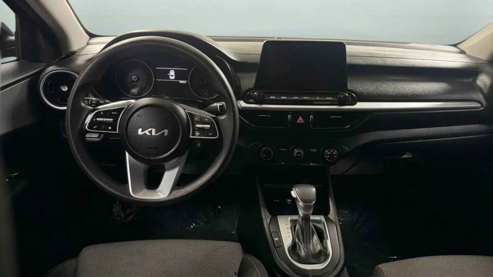 Used 2023 Kia Forte LXS FWD image 11