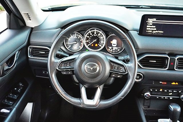 Used 2021 MAZDA CX-5 Touring image 19