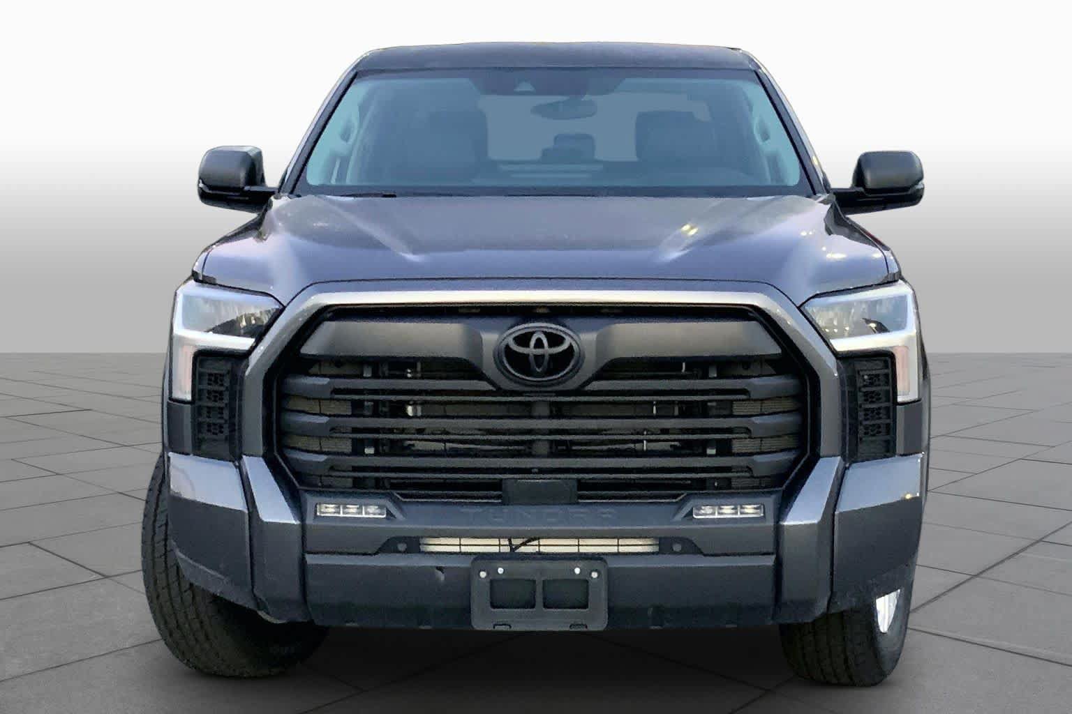 Used 2023 Toyota Tundra SR5 w/ SR5 Premium Package AWD/4WD image 4
