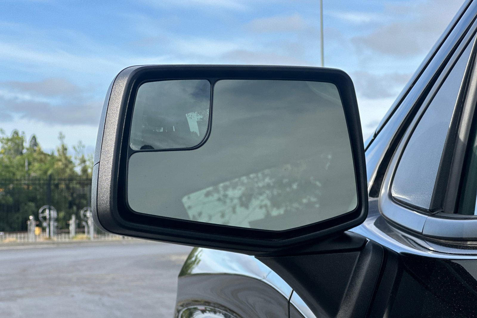 Used 2026 Chevrolet Silverado 1500 Custom w/ Turbomax Blackout Package image 51