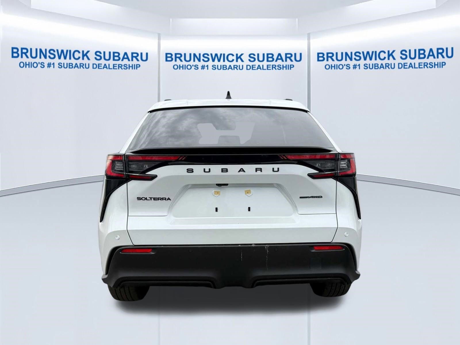 New 2026 Subaru Solterra AWD/4WD image 5