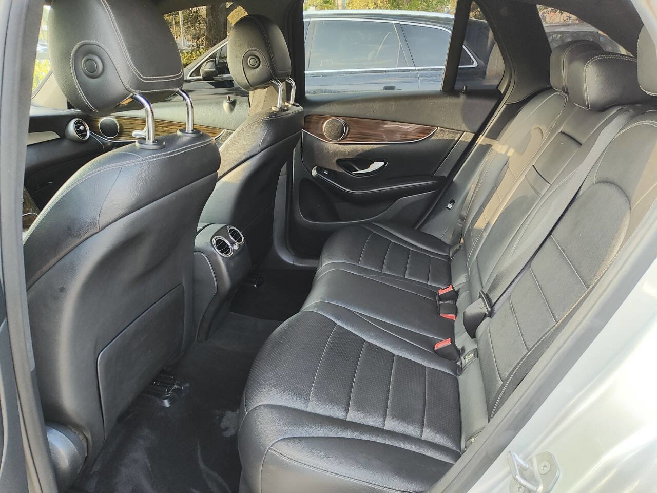 Used 2017 Mercedes-Benz GLC 300 image 43
