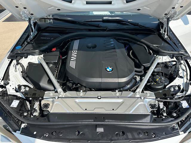 Used 2025 BMW 440i xDrive Coupe w/ Premium Package AWD/4WD image 14