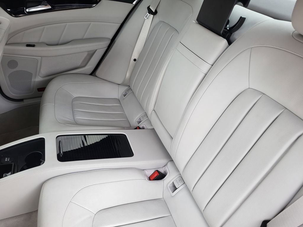 Used 2017 Mercedes-Benz CLS 550 4MATIC image 29
