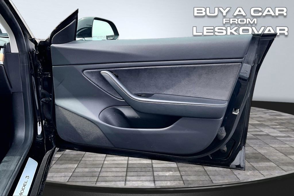 Used 2019 Tesla Model 3 Long Range image 23
