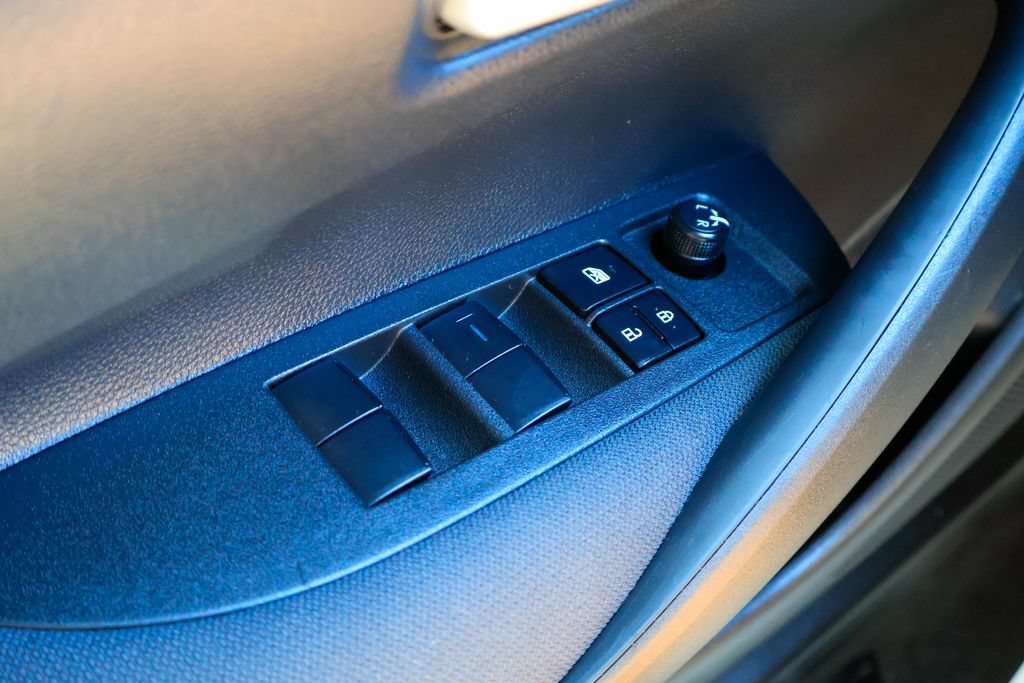 Used 2026 Toyota Corolla SE FWD image 18